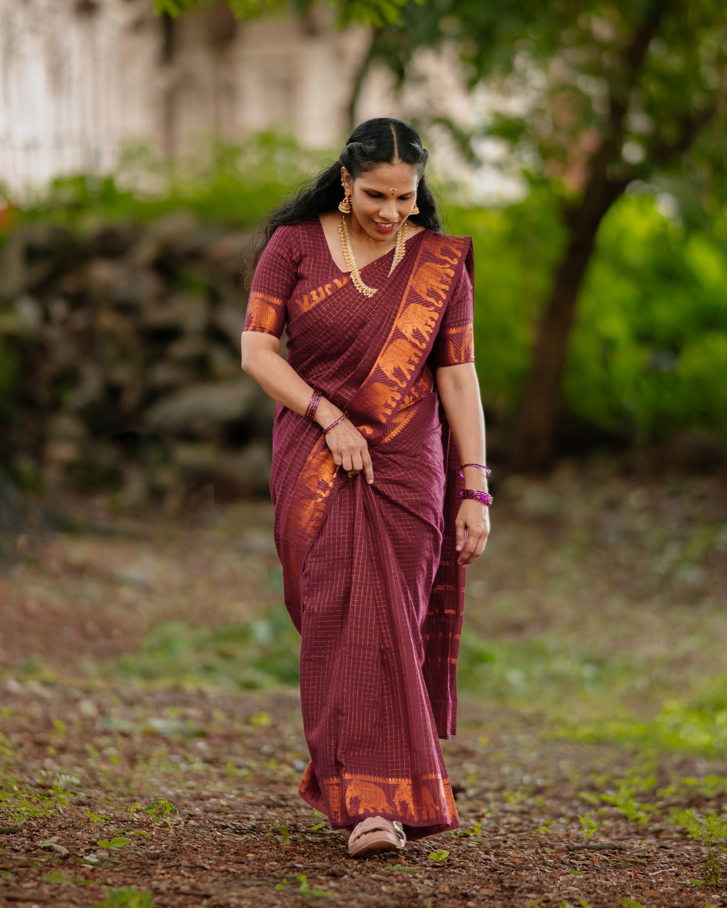 Zari Checks Sungudi Cotton Saree with Blouse