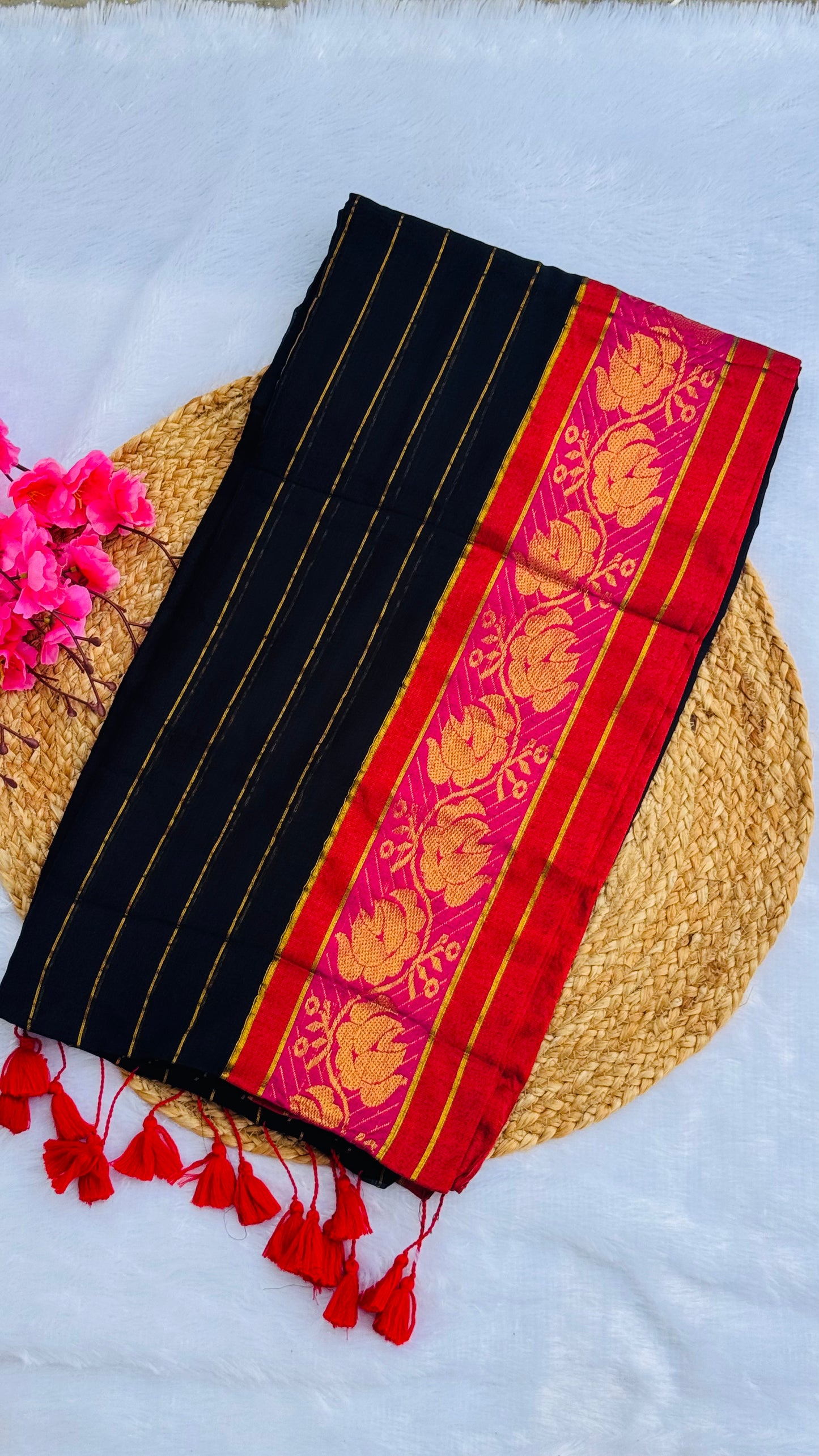 Mrunalini – Mul Cotton Saree